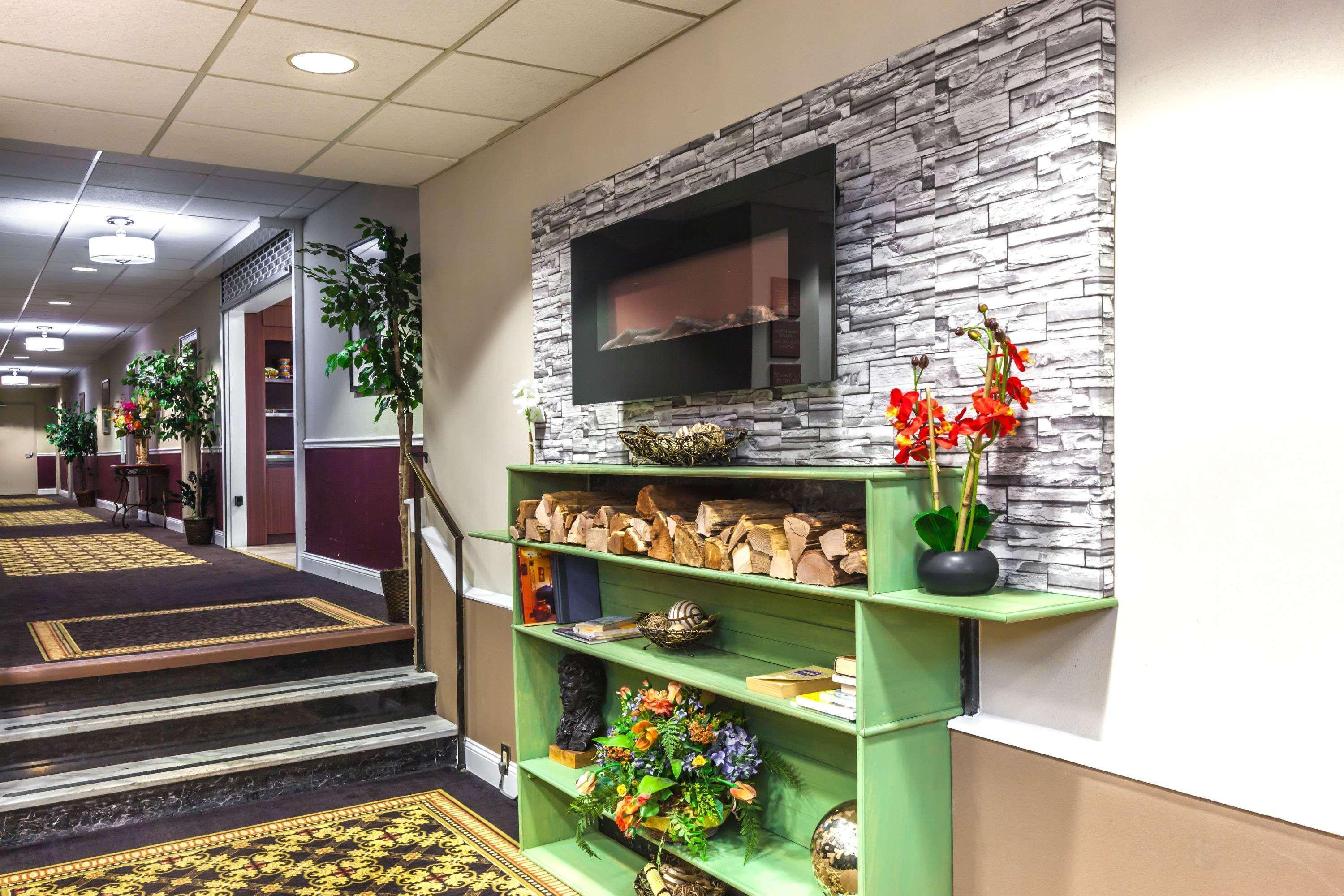 Ramada By Wyndham Jersey City Exterior photo